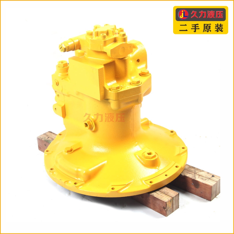 Y010-PC120-6 4D95液压泵 (3).jpg